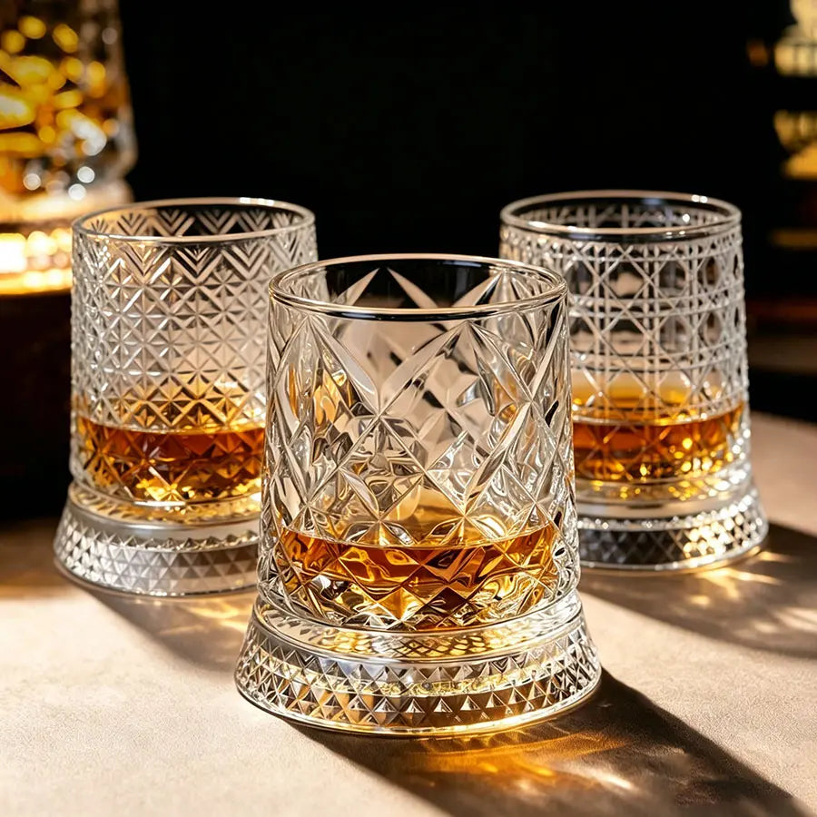 Luxury 360° Spinning Crystal Glass -Star-Cut Stress Relief Whiskey & Wine Glass,Elegant European Barware Gift, Rotating Glasscup Spinning Glass Cup Gift an Illuminated Base Summerwins,Summerwins
