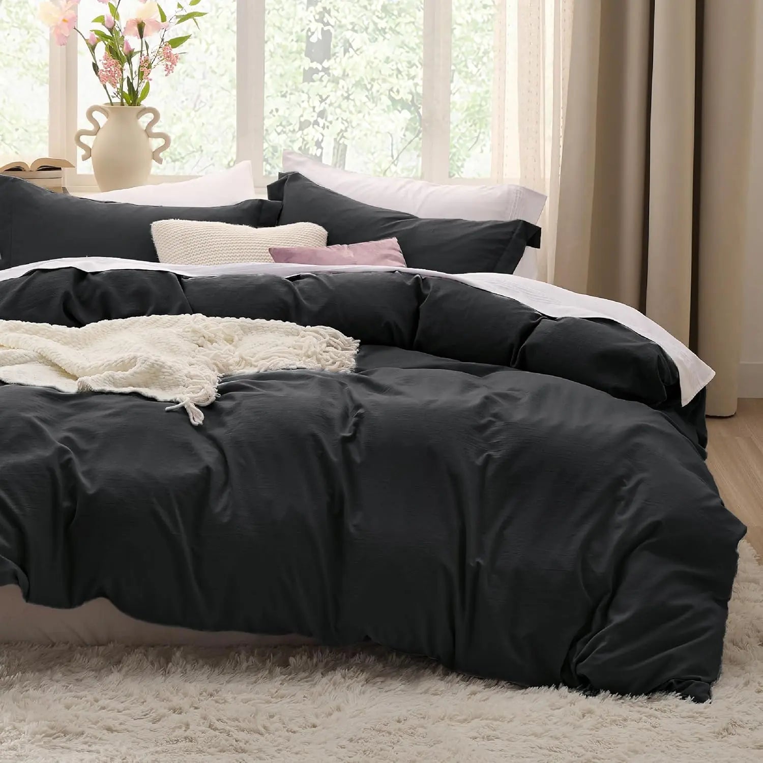 Bedsure Lightweight Soft Duvet Cover - 3 Pieces Prewashed Cotton-Like Polyester Extra Soft Bedding Set, Includes 1 Duvet Cover with Zipper Closure & 2 Pillow Shams, No Comforter